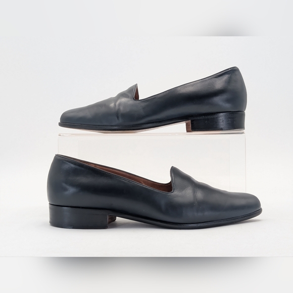 COACH Made In Italy Women's Size 6M Classic Navy Genuine Smooth Leather Loafers - Picture 11 of 17